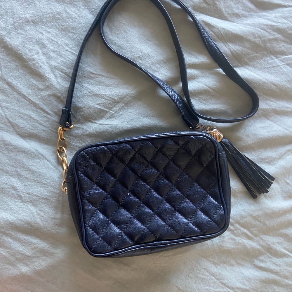 Vintage Navy Quilted Crossbody Bag
